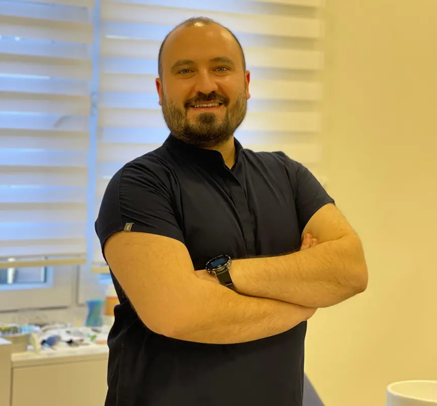 Uzm. Dt. Uğur Alpar