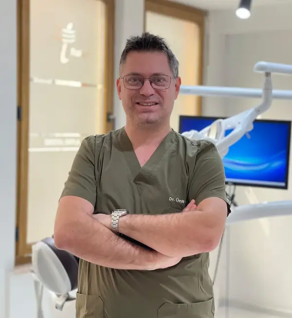 Uzm. Dt. Ümit Selçuk